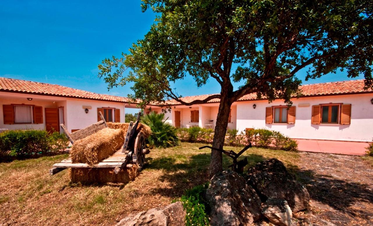 Agriturismo Sa Suerera Olmedo Eksteriør bilde